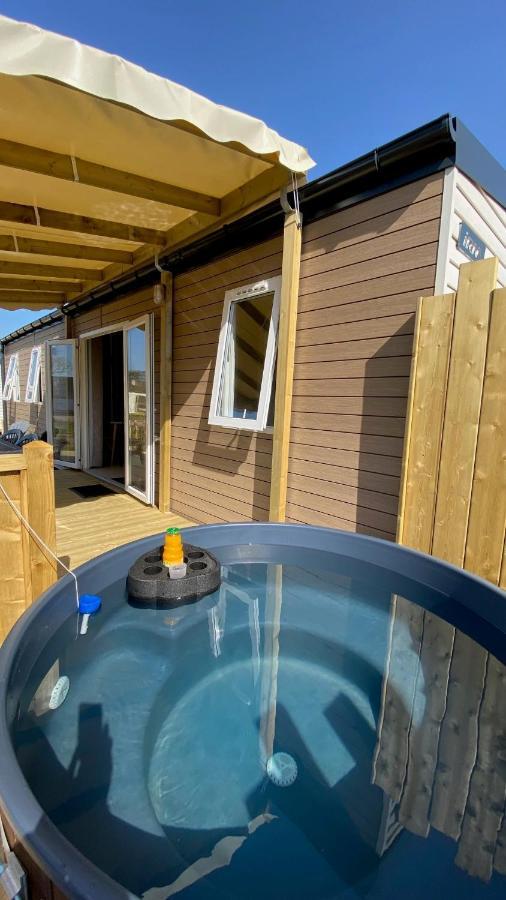 Camping Les Carolins Saint-Lo-d'Ourville Exterior foto