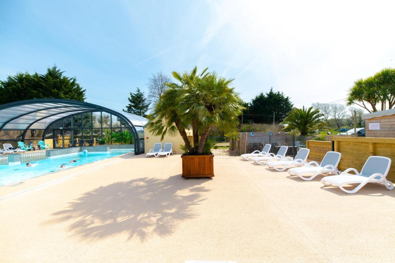 Camping Les Carolins Saint-Lo-d'Ourville Exterior foto